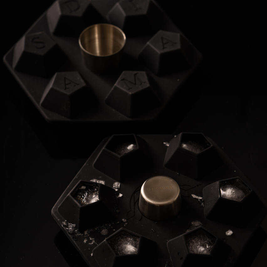 DIAMAS Signature Ice Tray Gift Set